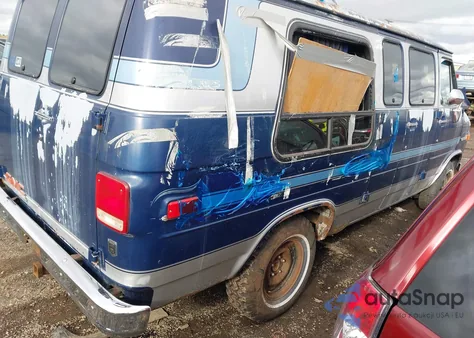 1987 GMC Rally Wagon / Van G2500 z USA, uszkodzony, nr VIN 1GDEG25H0H7518250
